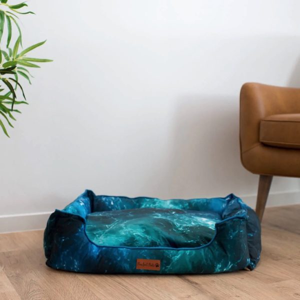 SHELL YEAH - OCEAN WAVES SNUGGLE BUD DOG BED 2